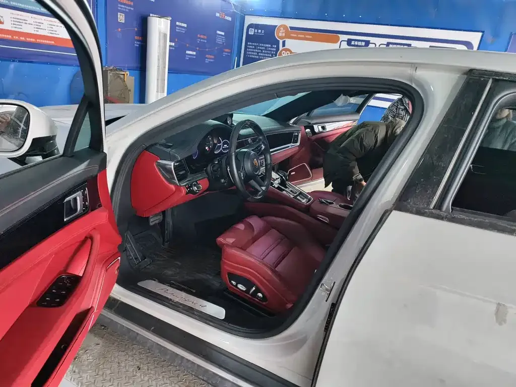 Porsche Panamera 2021 из CN, фото 3