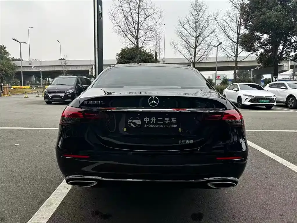 Mercedes-Benz E-Class 2023 из CN, фото 9