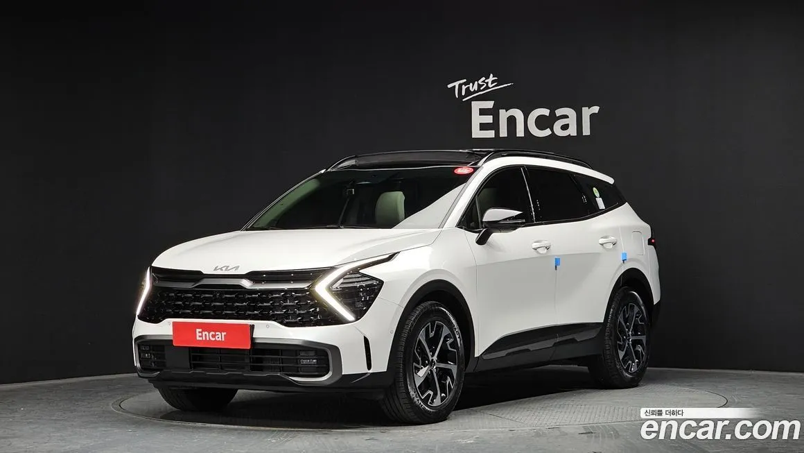 Kia Sportage — фото 1