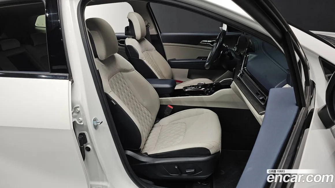 Kia Sportage — фото 9