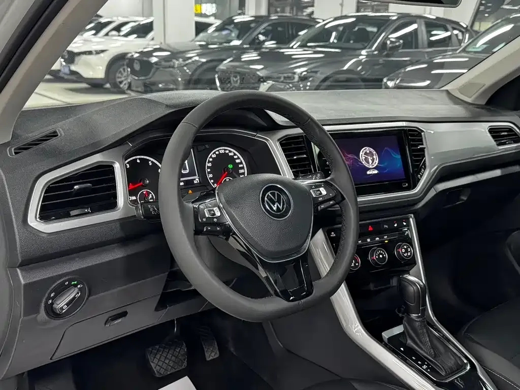Volkswagen T-Roc 2022 из CN, фото 7