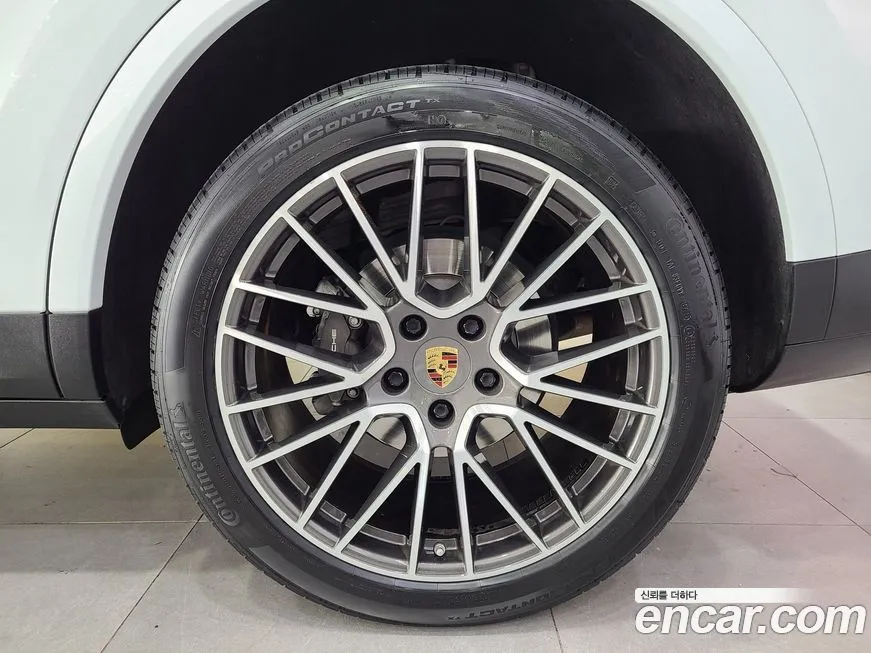 Porsche Cayenne 2023 из KR, фото 8