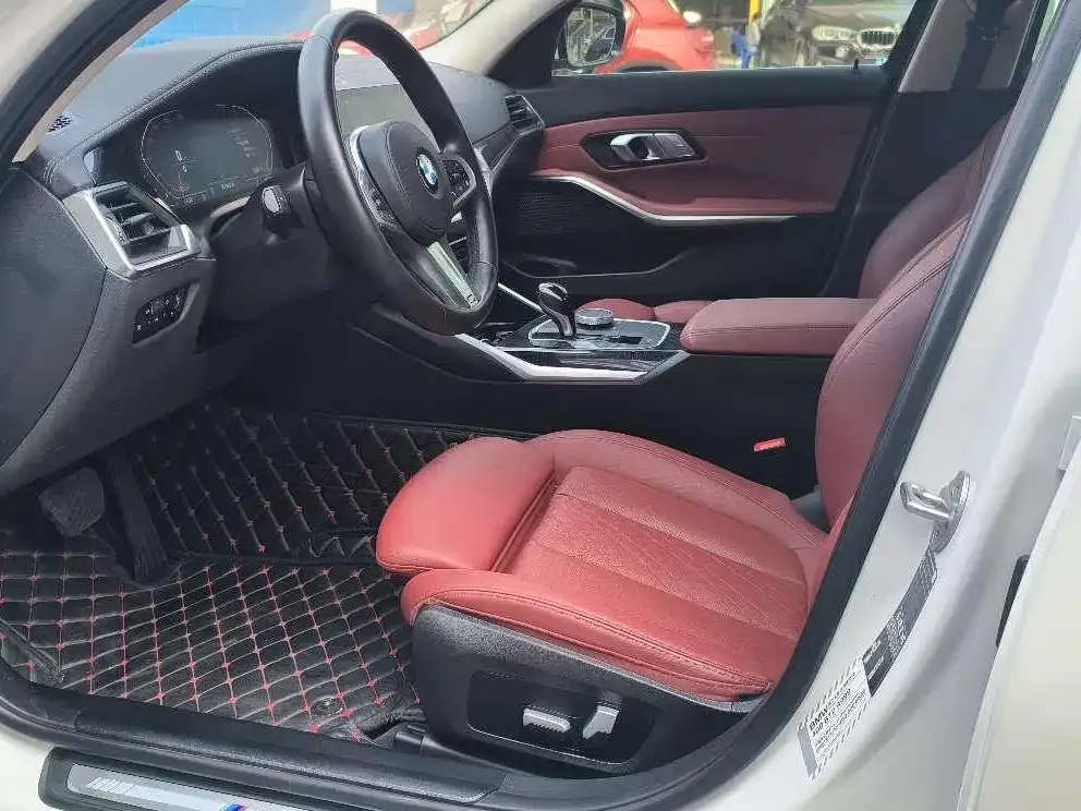 BMW 3 Series 2022 из CN, фото 4