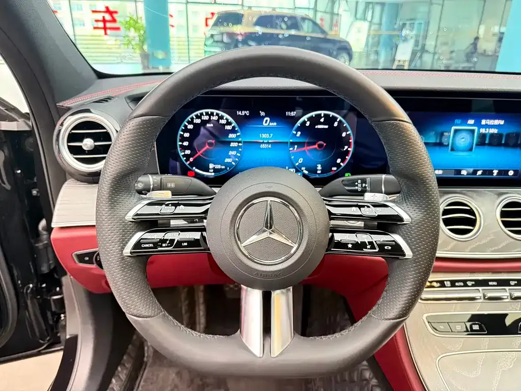 Mercedes-Benz E-Class 2021 из CN, фото 7