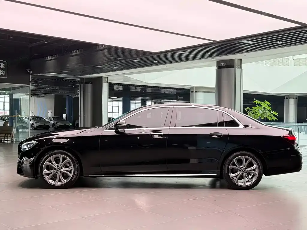 Mercedes-Benz E-Class 2021 из CN, фото 2