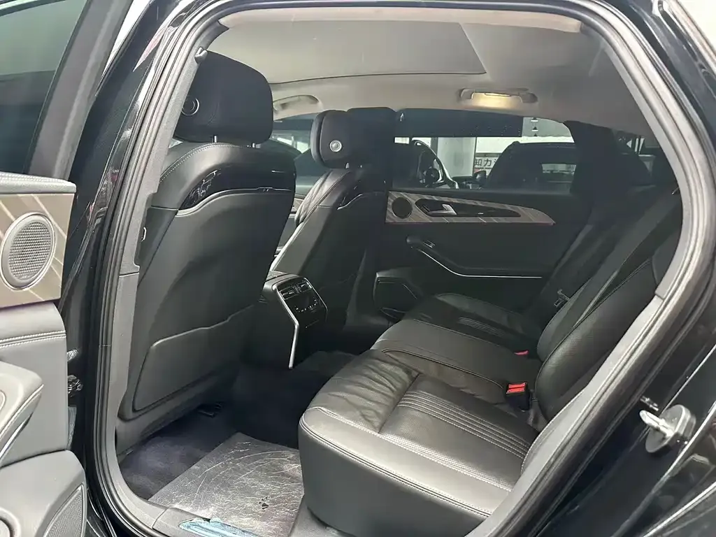 Hongqi H9 2022 из CN, фото 2
