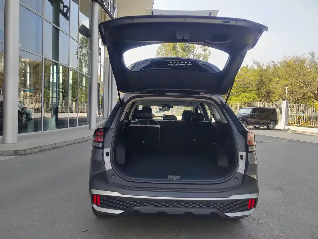 Kia Sportage 2025 из CN, фото 8
