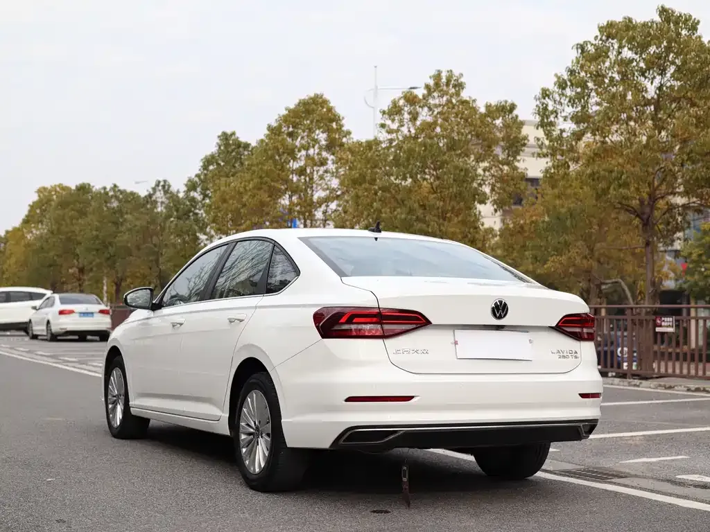 Volkswagen Lavida 2021 из CN, фото 8