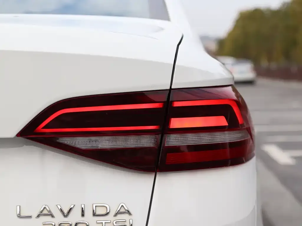 Volkswagen Lavida 2021 из CN, фото 5