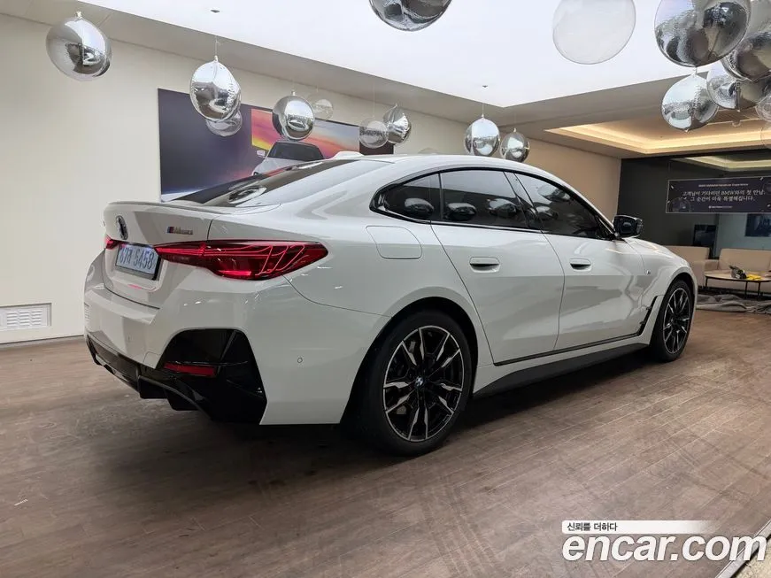 BMW i4 2025 из KR, фото 6