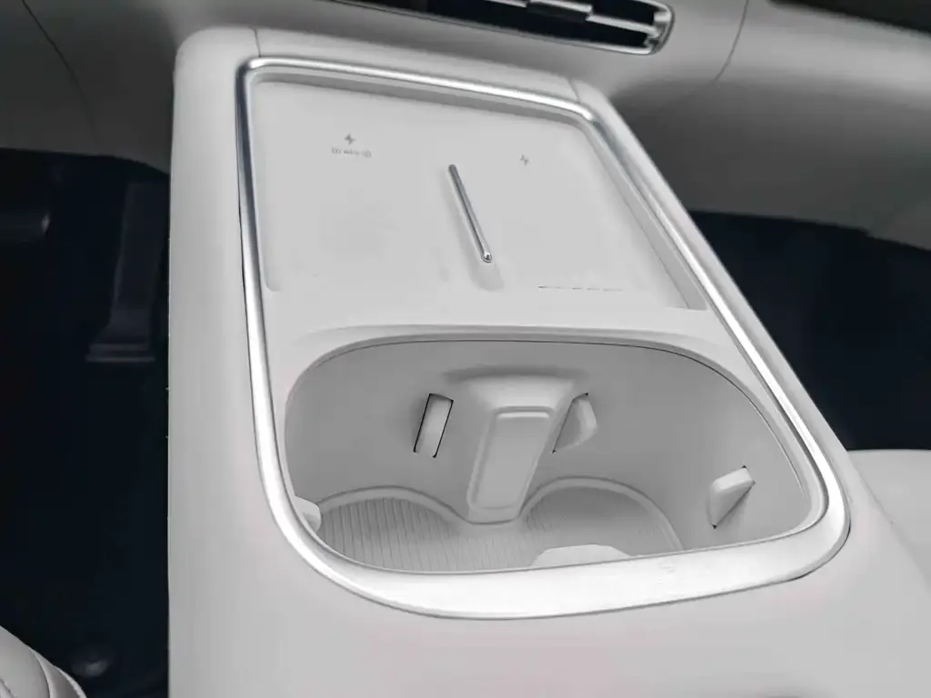 XPeng G6 2025 из CN, фото 2