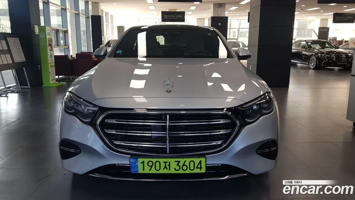 Mercedes-Benz E-Class 2024 из KR, фото 2