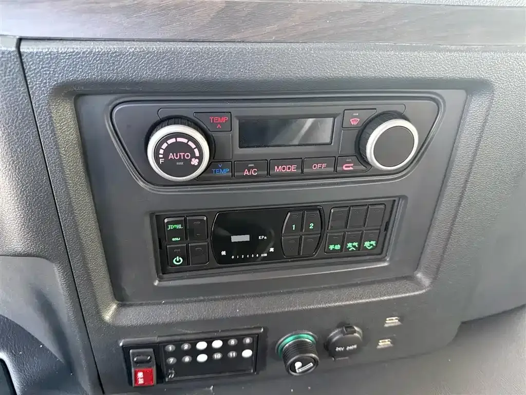 Dongfeng Mengshi M50 2023 из CN, фото 5