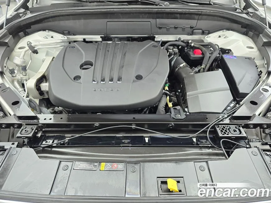 Volvo XC60 2022 из KR, фото 8