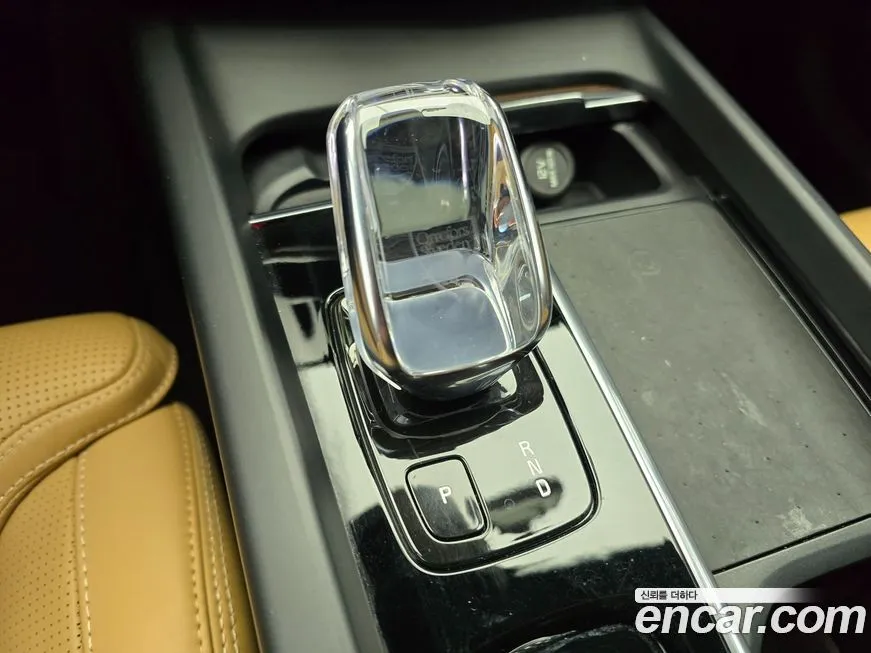 Volvo XC60 2022 из KR, фото 6