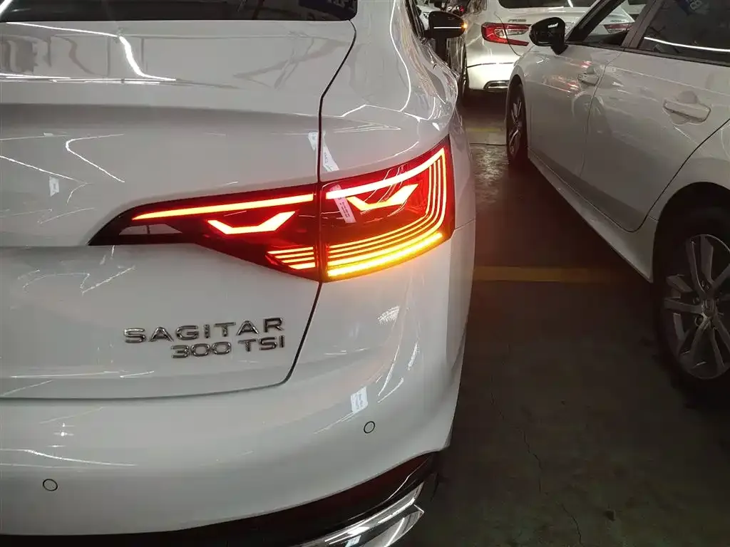 Volkswagen Sagitar 2024 из CN, фото 2
