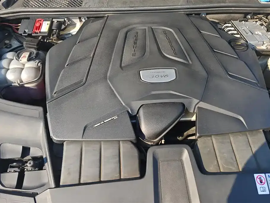 Porsche Cayenne 2023 из CN, фото 10
