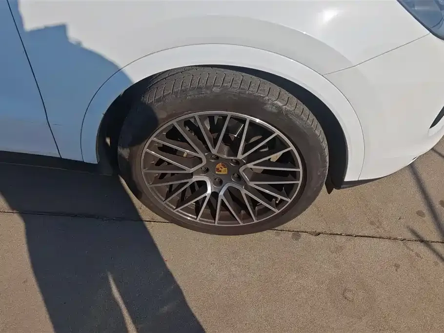 Porsche Cayenne 2023 из CN, фото 4