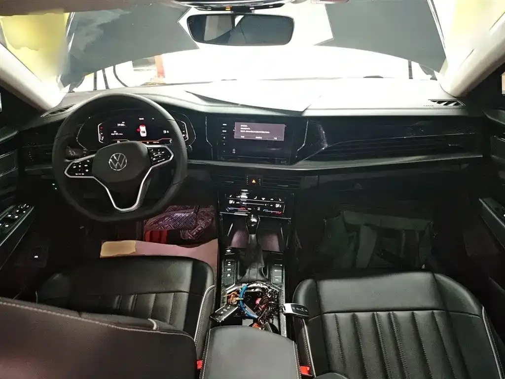 Volkswagen Passat 2022 из CN, фото 8