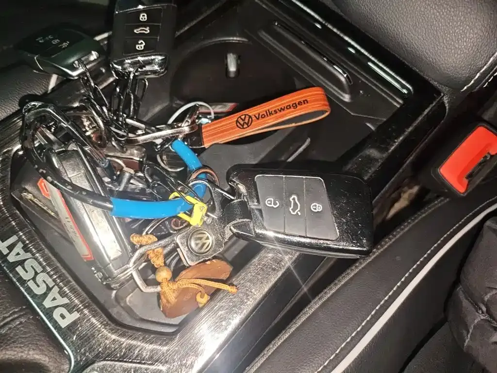 Volkswagen Passat 2022 из CN, фото 2