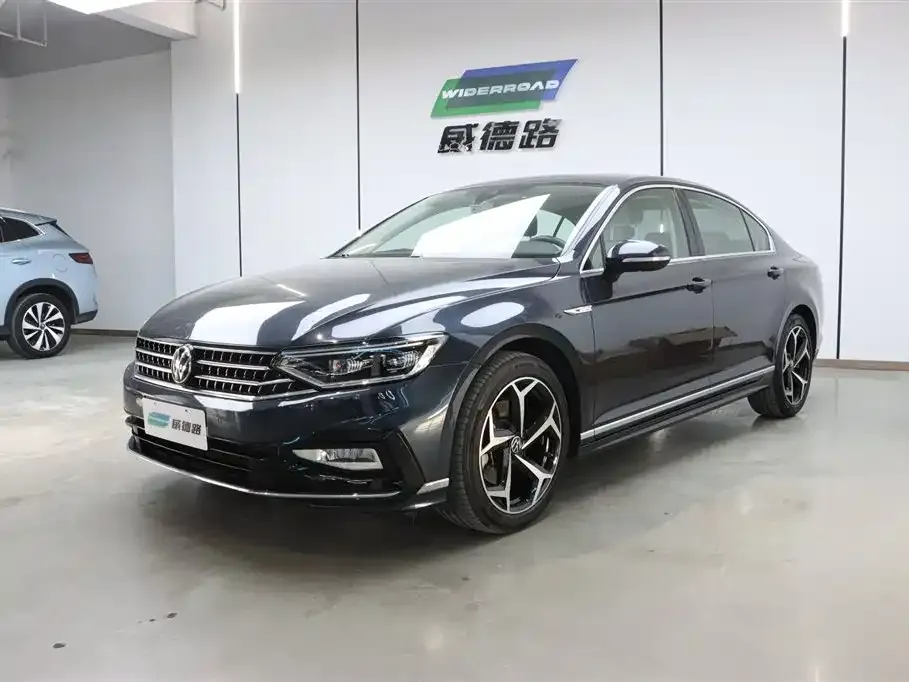 Volkswagen Magotan 2023 из CN, фото 1