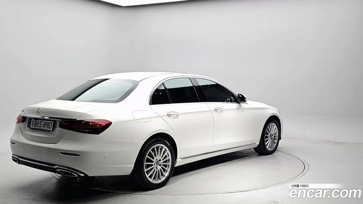 Mercedes-Benz E-Class 2021 из KR, фото 4