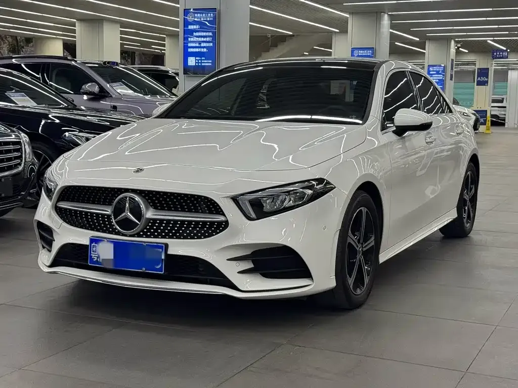 Mercedes-Benz A-Class 2022 из CN, фото 1