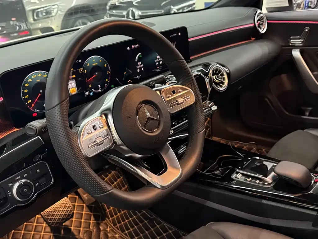 Mercedes-Benz A-Class 2022 из CN, фото 4