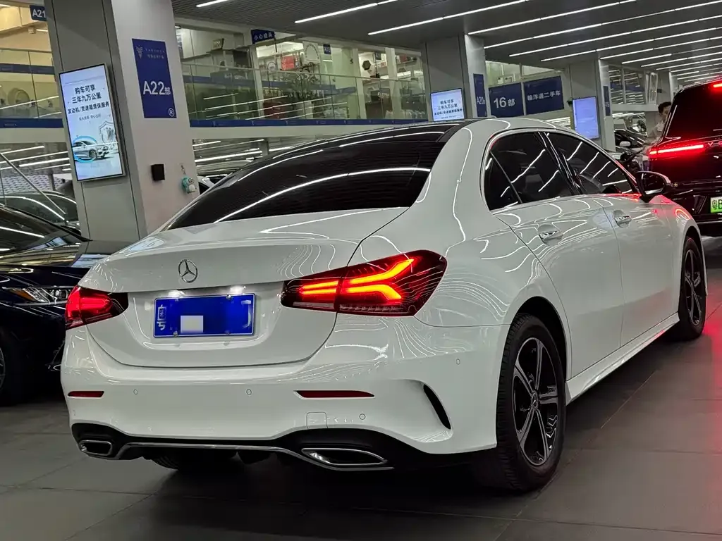 Mercedes-Benz A-Class 2022 из CN, фото 8