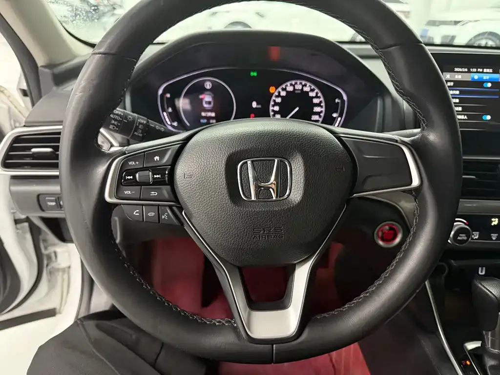 Honda Accord — фото 4