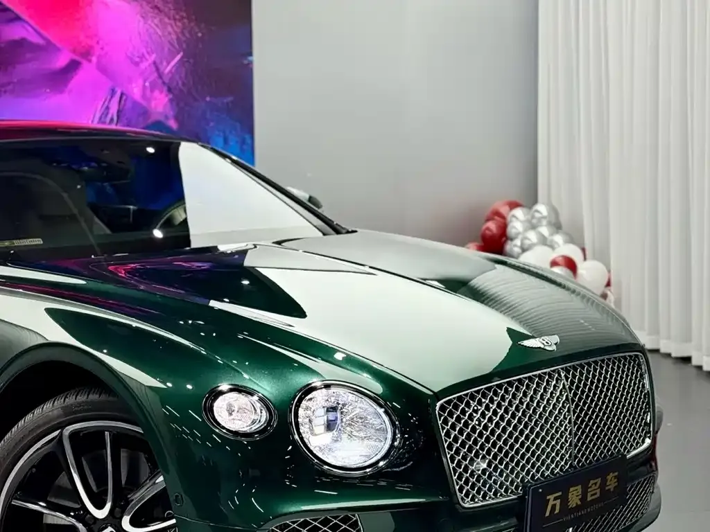 Bentley Continental 2021 из CN, фото 9