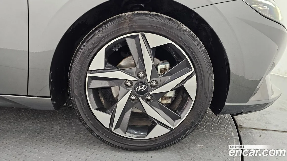 Hyundai AVANTE — фото 10