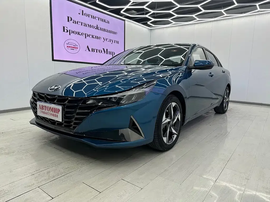 Hyundai Elantra 2022 из CN, фото 1