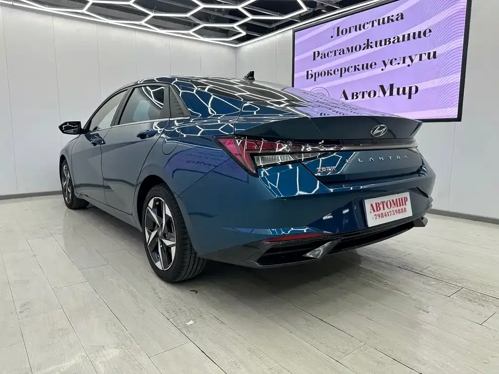 Hyundai Elantra 2022 из CN, фото 5