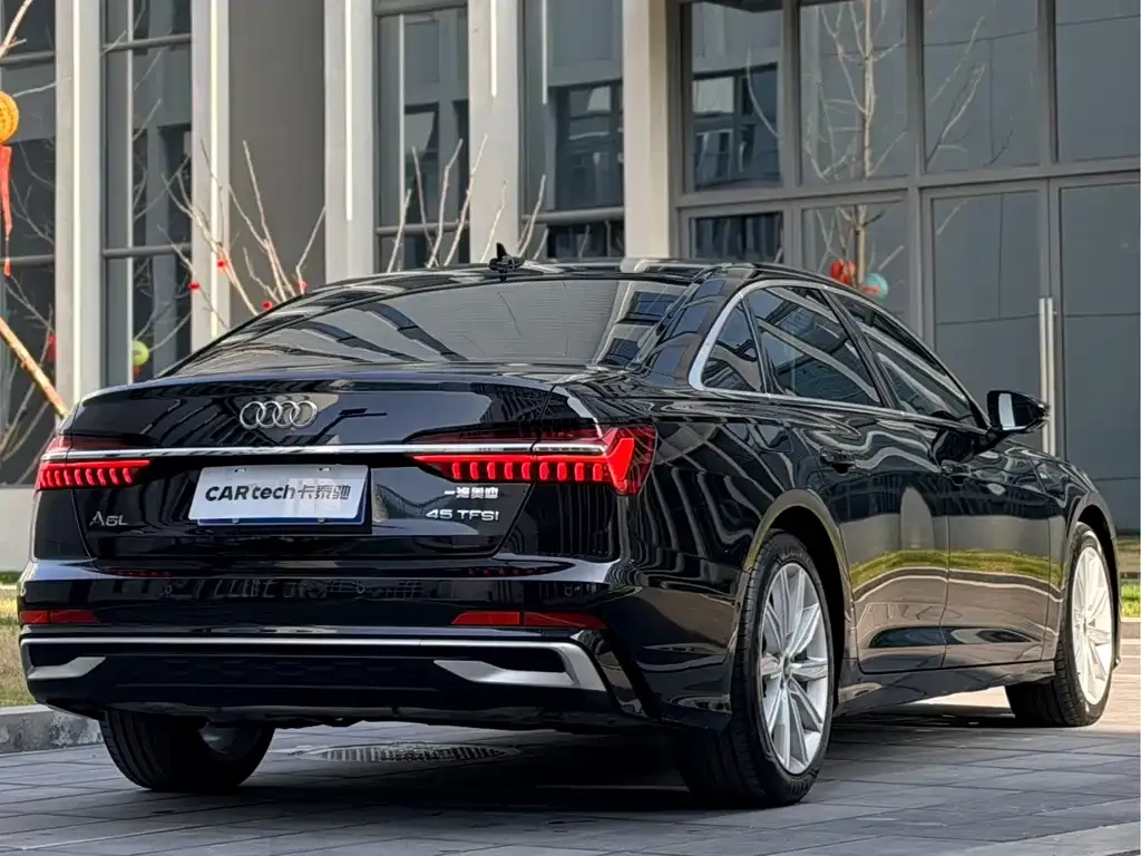 Audi A6L 2025 из CN, фото 9