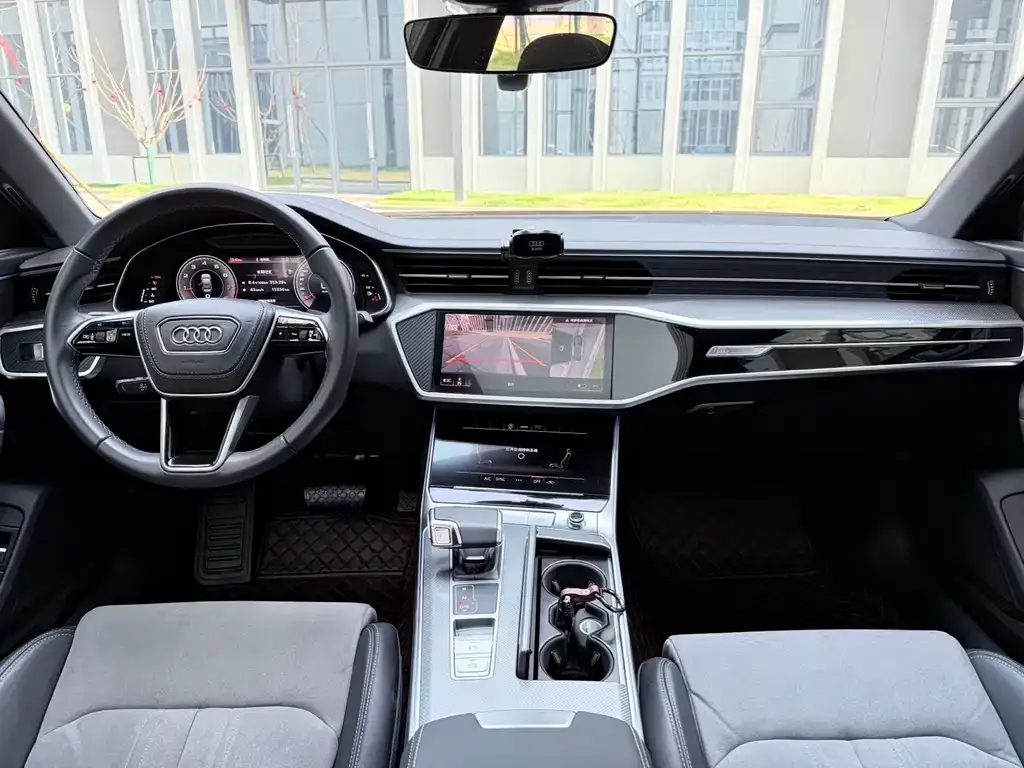 Audi A6L 2025 из CN, фото 2