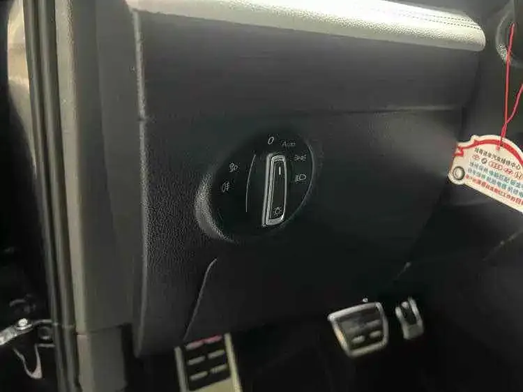 Volkswagen Tiguan L 2021 из CN, фото 2