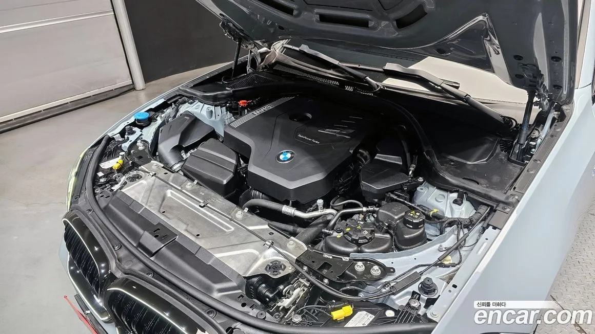 BMW 3-Series 2023 из KR, фото 9