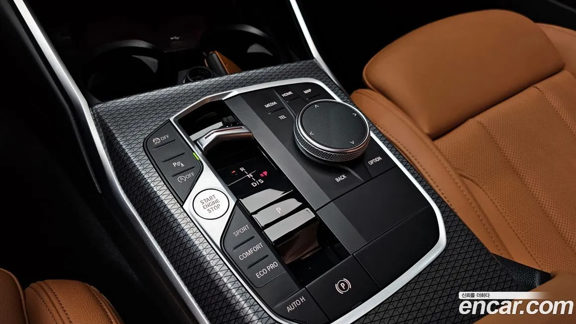 BMW 3-Series 2023 из KR, фото 4