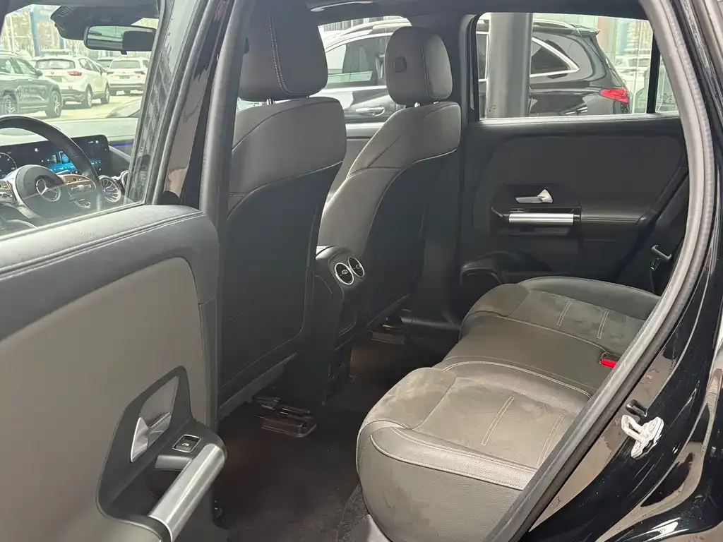 Mercedes-Benz EQA 2023 из CN, фото 5