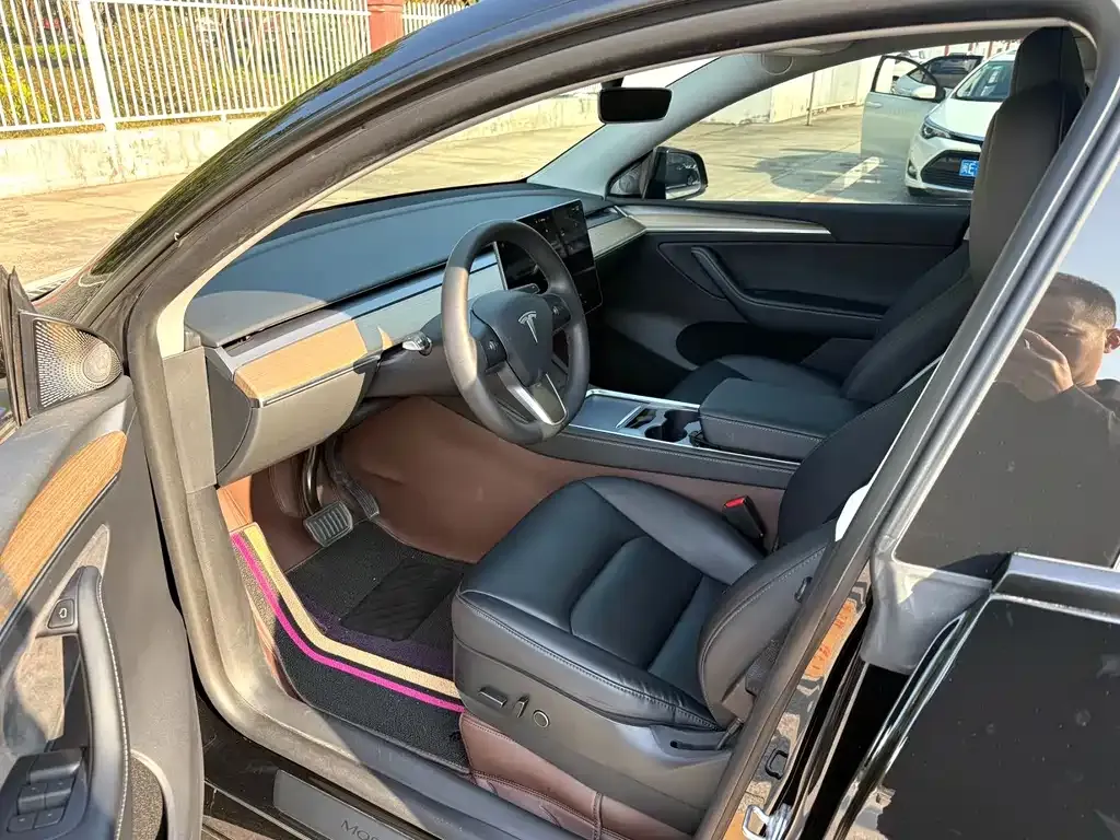 Tesla Model Y 2022 из CN, фото 2
