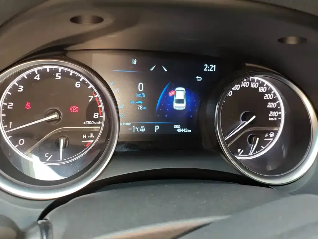 Toyota Camry 2022 из CN, фото 2
