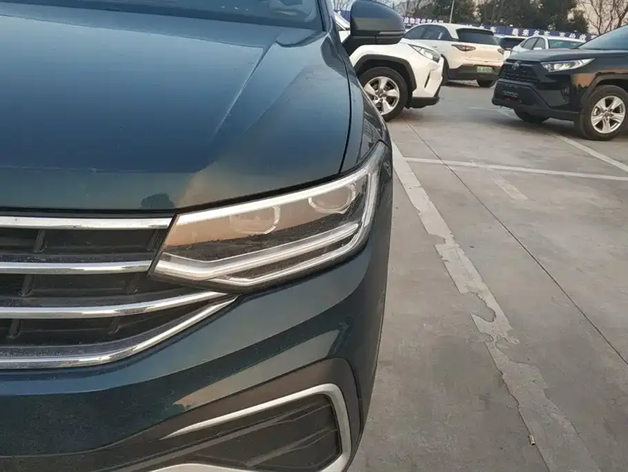 Volkswagen Tiguan L 2022 из CN, фото 9