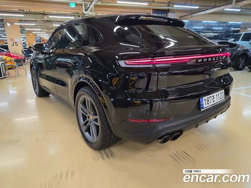 Porsche Cayenne 2024 из KR, фото 8