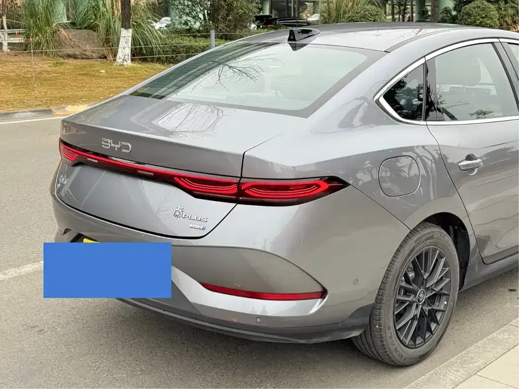 BYD Qin PLUS 2025 из CN, фото 10