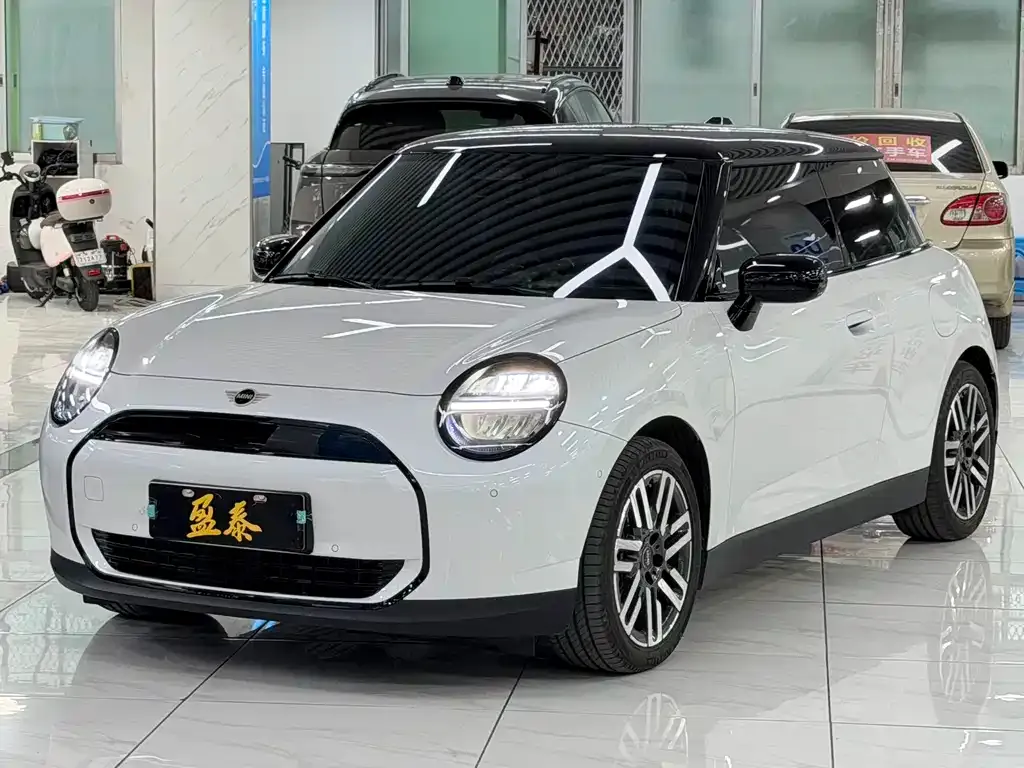 MINI Cooper EV 2025 из CN, фото 1
