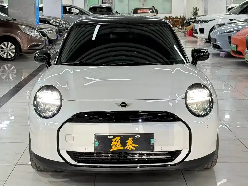 MINI Cooper EV 2025 из CN, фото 3
