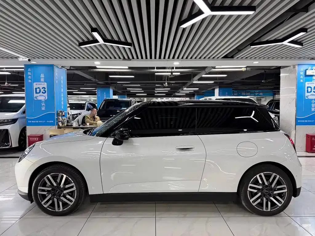 MINI Cooper EV 2025 из CN, фото 7