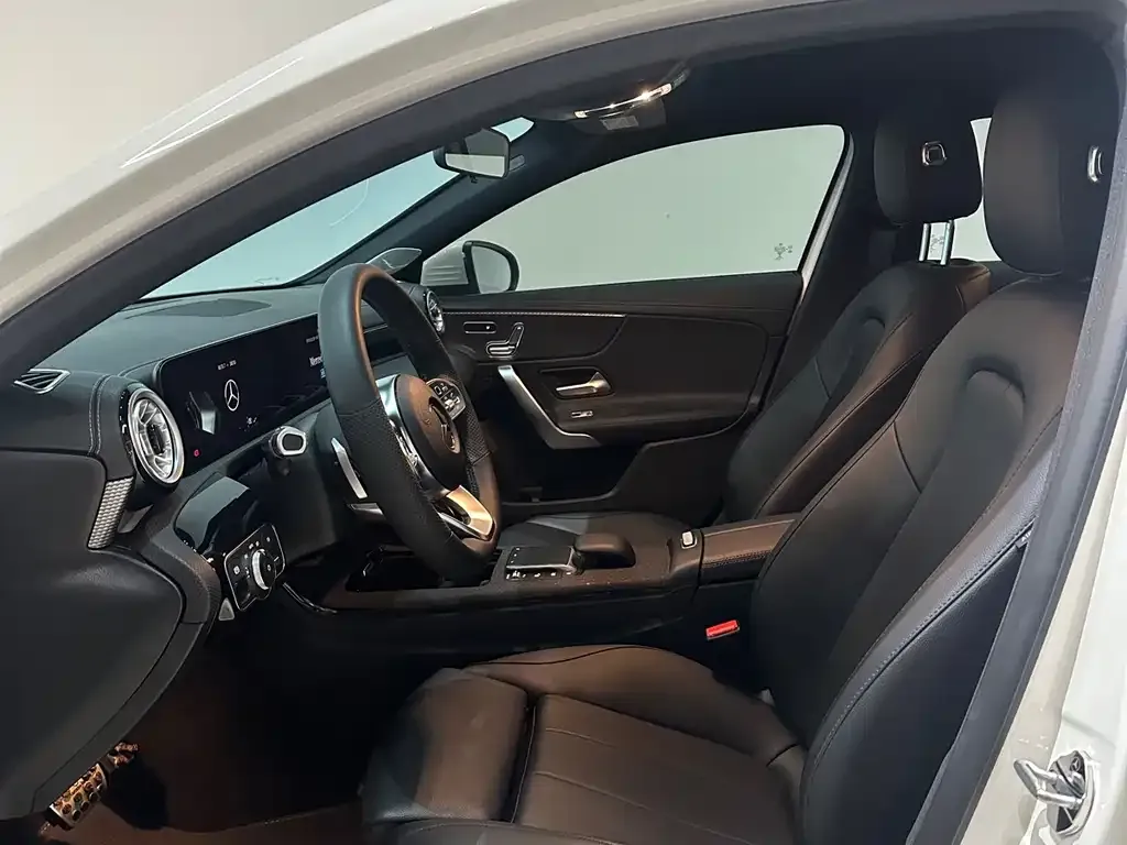 Mercedes-Benz A-Class 2022 из CN, фото 4