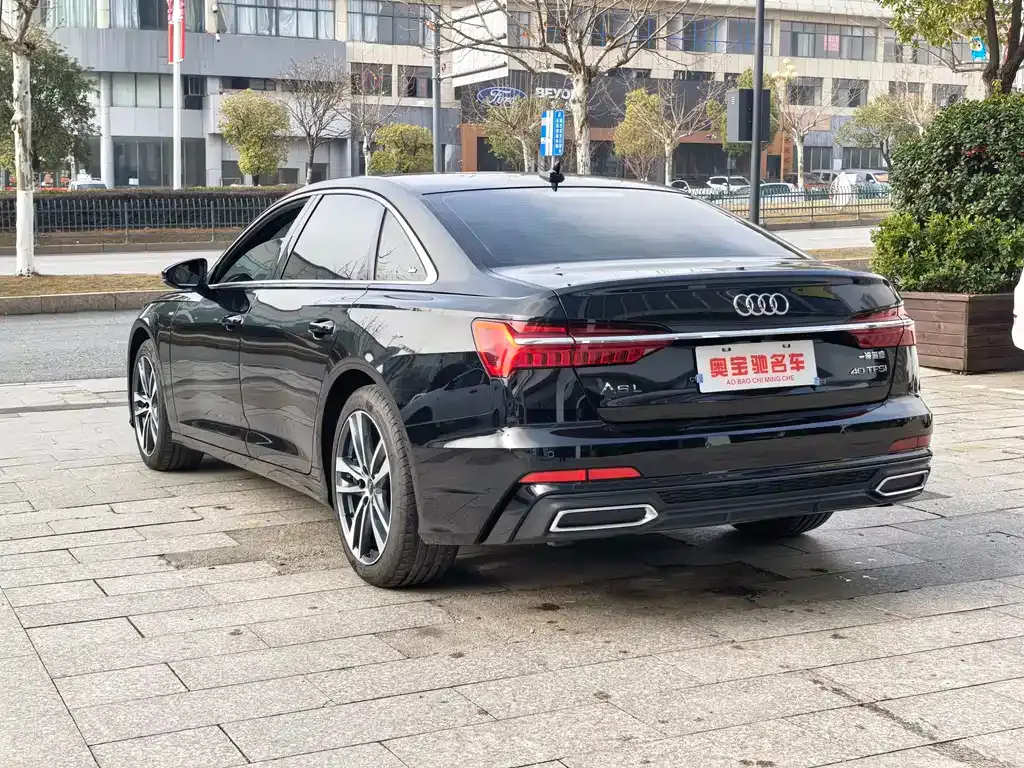 Audi A6L 2022 из CN, фото 9